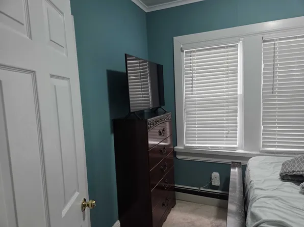 319 Beach 47th Street image 10 of 19