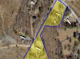 953 Chapel Grove Rd, Evington, VA 24550