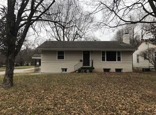 1453 S Fort Ave, Springfield, MO 65807