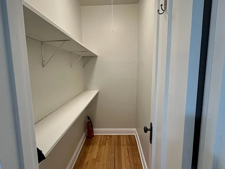 4056 N Marmora Ave #1 — Photo 5