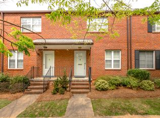 2549 C Greenbrier Rd, Winston Salem, NC 27104