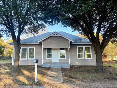428 N State St, Lancaster, TX, 75146