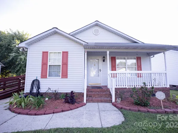 376 Brook Green Pl NW, Concord, NC 28027