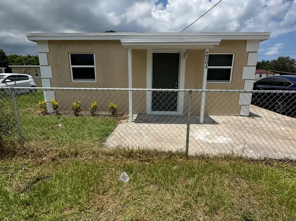 2504 Wilkins, Fort Pierce, FL 34947