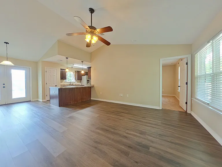 2-web-or-mls-2 Living Room-3_02052026