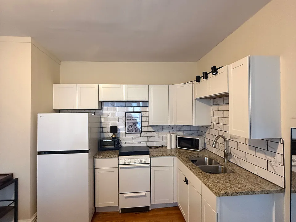 314 N Hamilton St #1