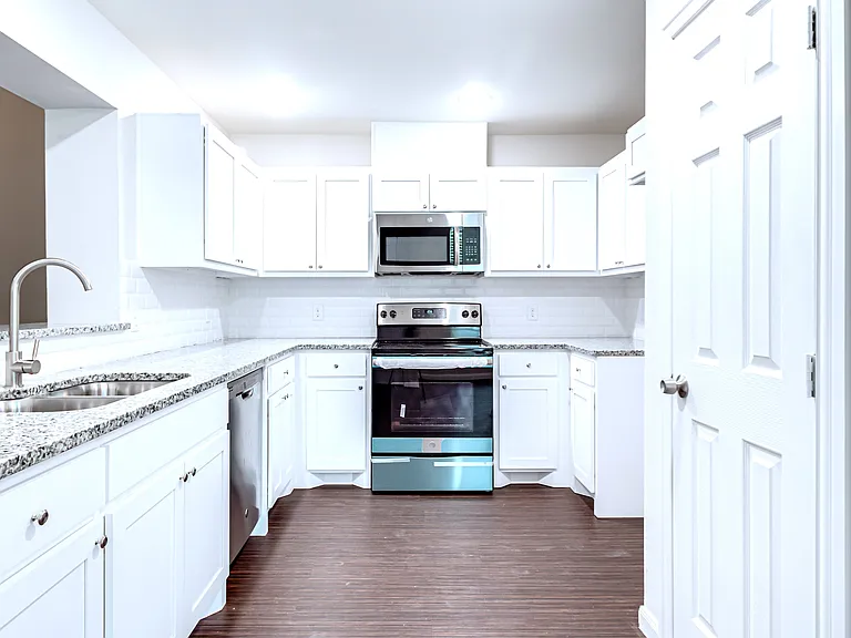 3516 Milan St — Photo 3