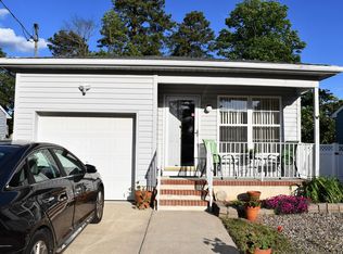 1141 Neptune Ave, Beachwood, NJ