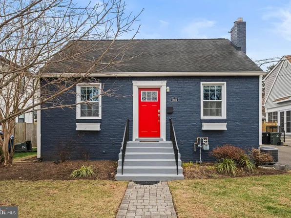 2604 1st St S, Arlington, VA 22204