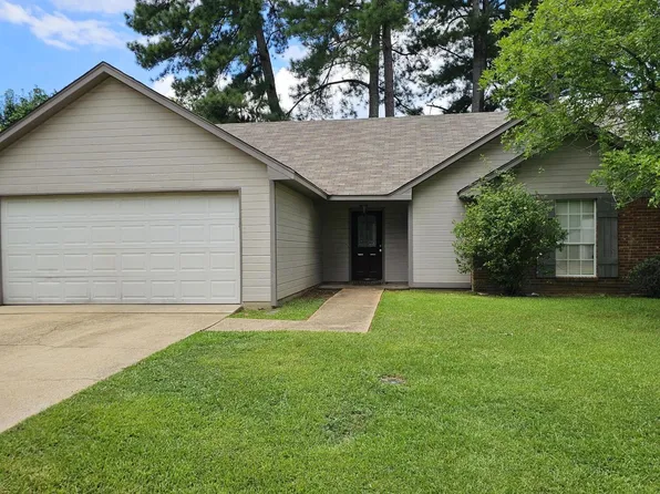 449 Riverbend Dr, Byram, MS 39272