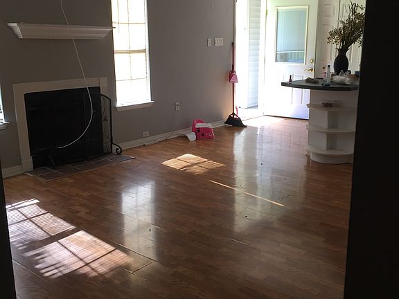 5th image of 20151 Buckhorn Dr