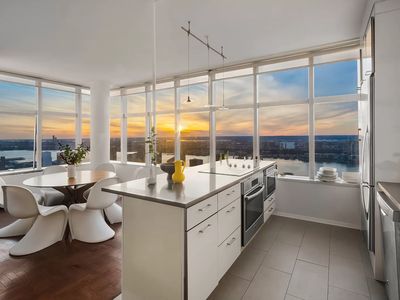 160 W 66th St APT 59E, New York, NY, 10023
