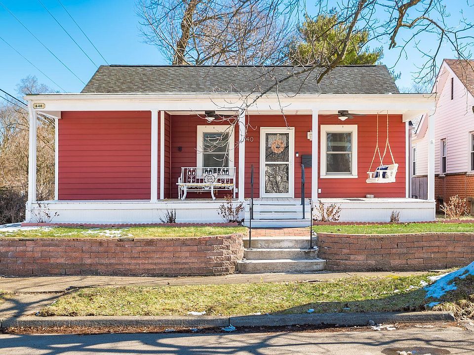 1st image of 640 Oakwood Ave