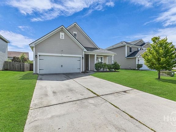 3rd image of 413 Lions Den Drive