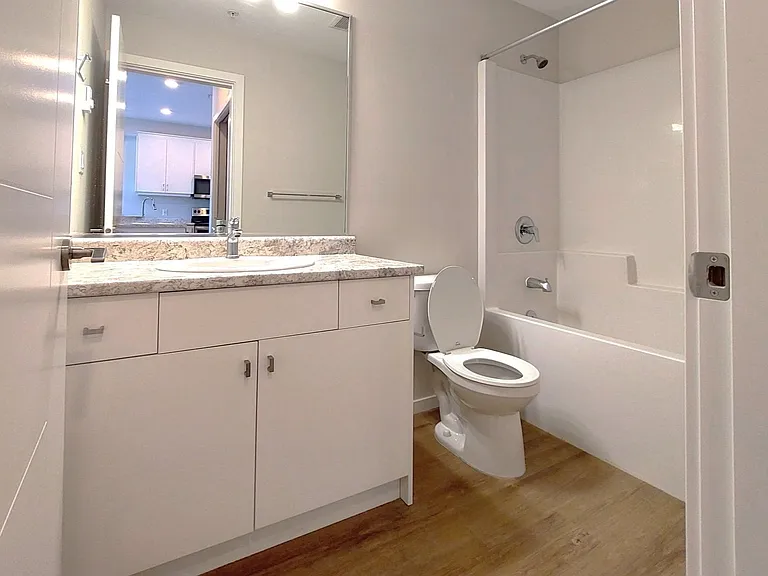 657 Redington Ave #212 — Photo 23