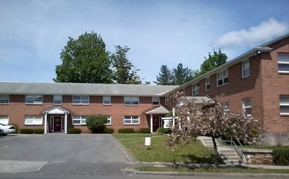 44 Linden St #44