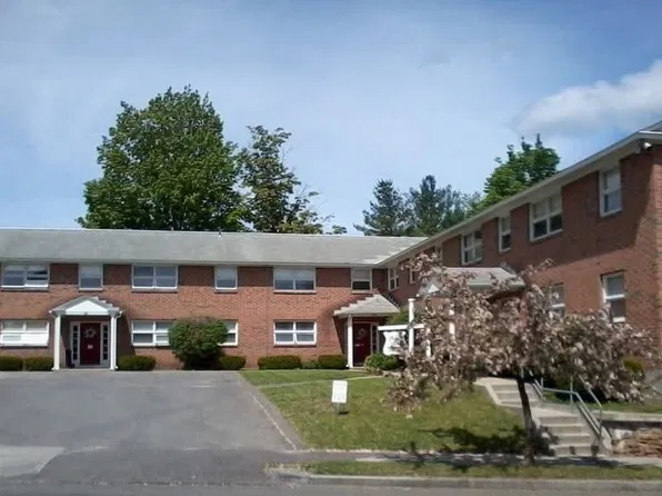 44 Linden St #44, Pittsfield, MA 01201