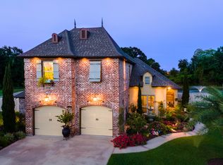 315 Green Springs Rd, Youngsville, LA 70592