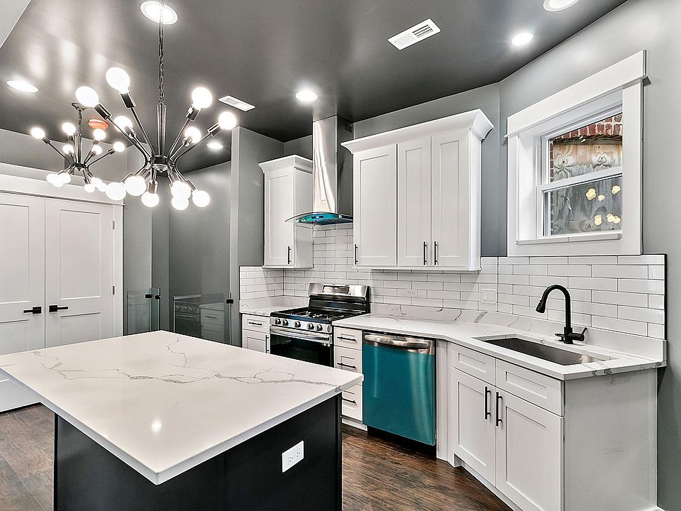 1st image of 2103B S Christiana Ave #2