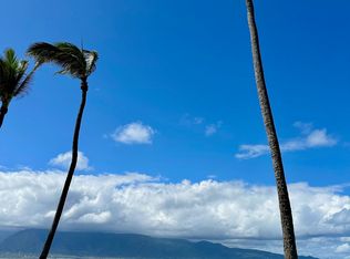 590A Stable Rd, Paia, HI 96779