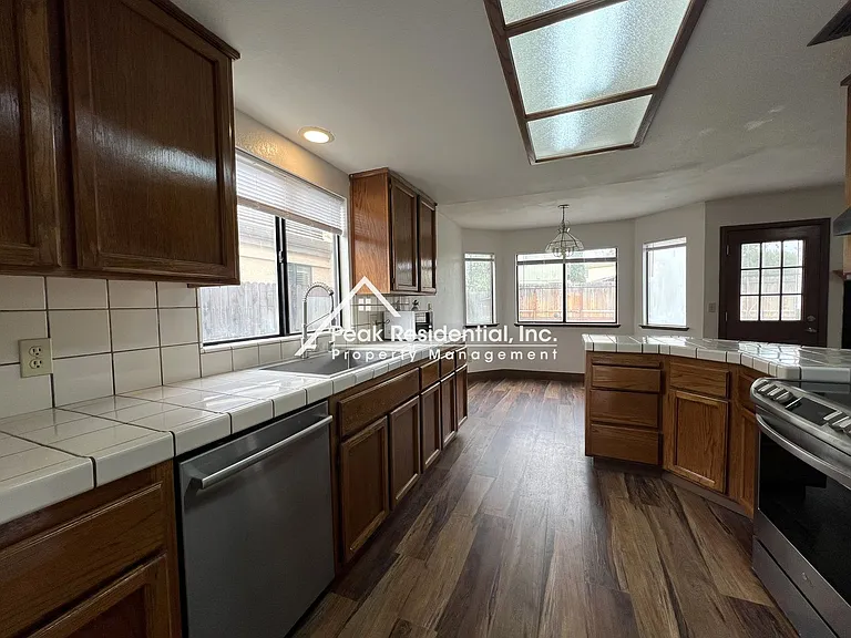 5205 Efthemia Way — Photo 8