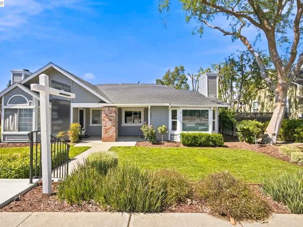 3747 Vineyard Ave, Pleasanton, CA 94566
