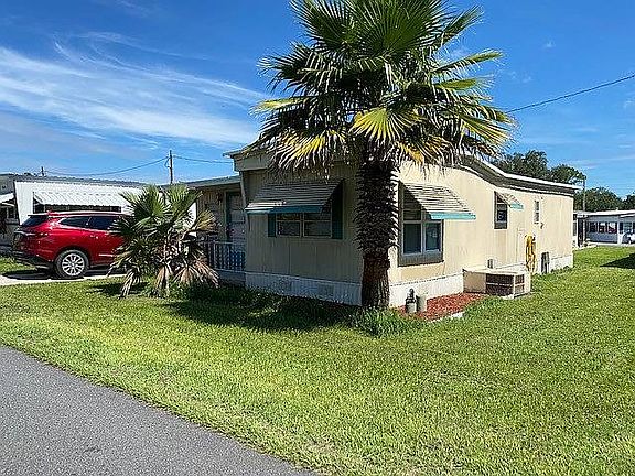 3rd image of 1208 Lee St Lot 76