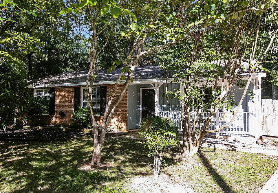 6204 Judas Tree Ln