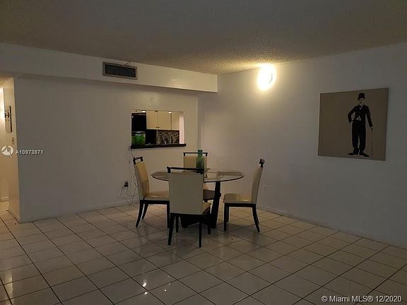 5th image of 8635 NW 8th St APT 423