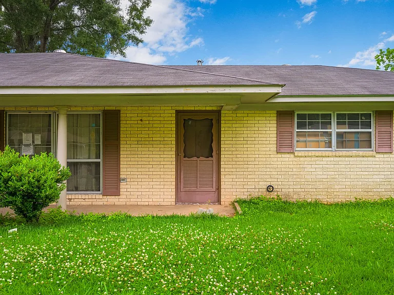 5601 Jeff Davis Dr — Photo 4