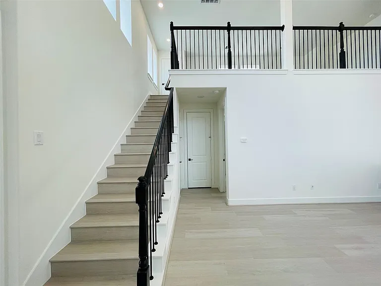 4308 Avron Dr — Photo 17
