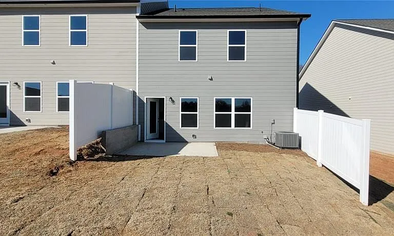 5348 Fox Hill Ln — Photo 22