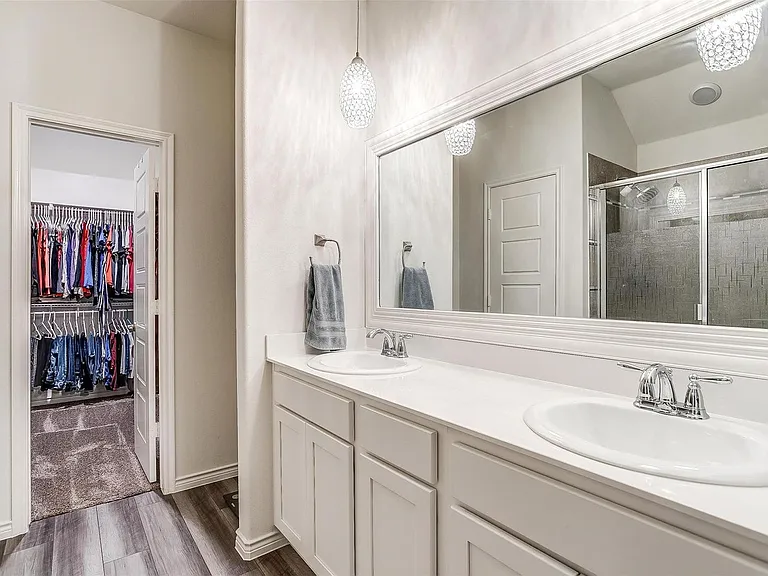 3309 Comal Dr — Photo 13