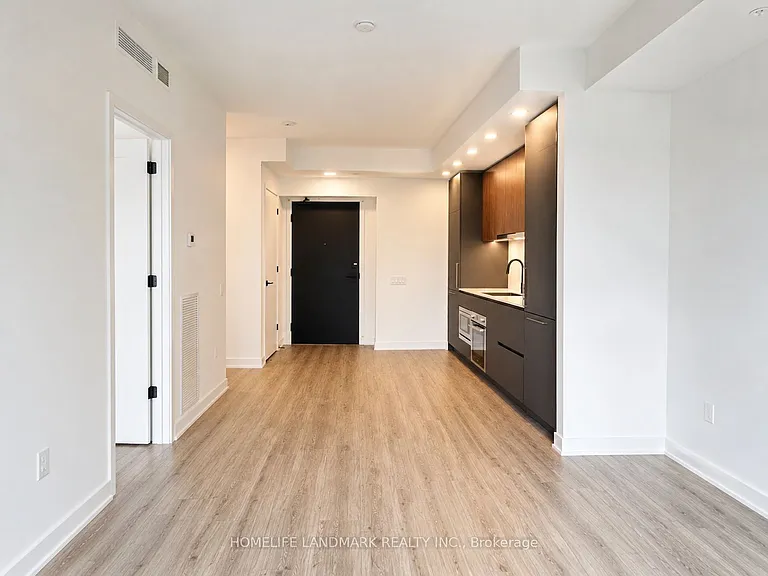 609 Sherbourne St #1703 — Photo 3