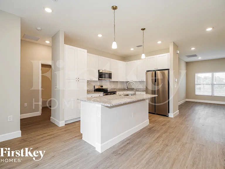 1037 Garvey Rd SW — Photo 5