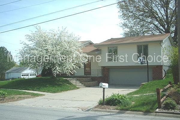 1st image of 905 9th Ave