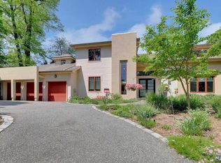 9 Knoll Rd, Tenafly, NJ 07670