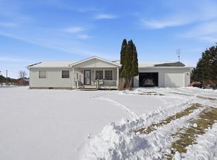 1549 Hayden Rd, Attica, MI 48412