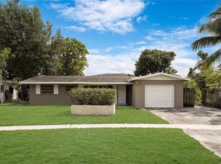 4420 NW 11th St, Lauderhill, FL 33313