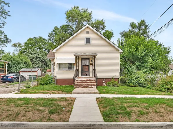 411 Wallace St, Joliet, IL 60436