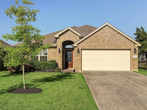 6753 Peach Mill Ln, Dickinson, TX 77539