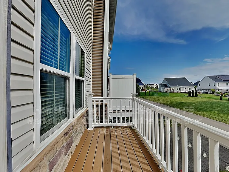 311 Cross Creek Dr — Photo 23