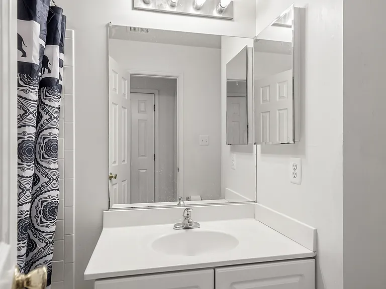 7707 White Willow Ct — Photo 29