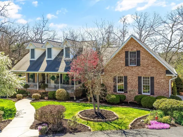 145 Walker Ct, New Tazewell, TN 37825