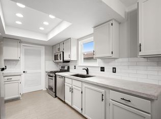 211 Woodmont Dr, Georgetown, TX 78628