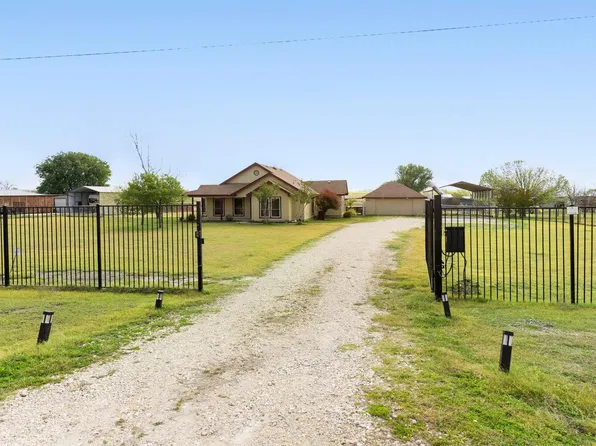 2601 Windy Ridge Rd, Taylor, TX 76574