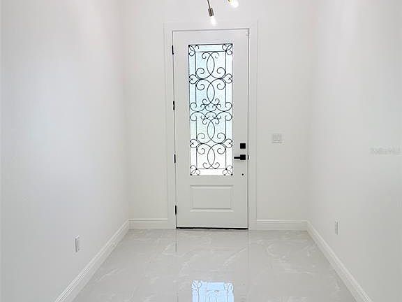 5th image of 1029 S 66th St