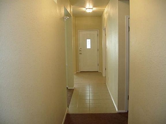 2nd image of 100 Giancarlos Ln