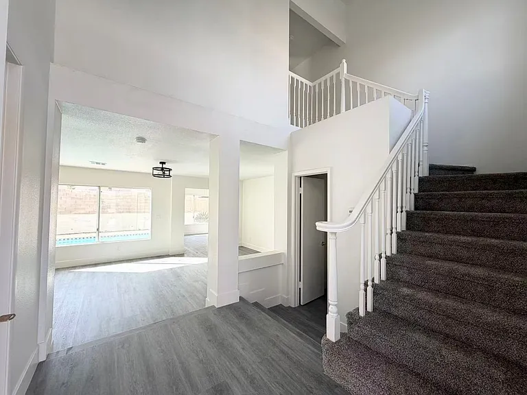 261 Delfino Way — Photo 4