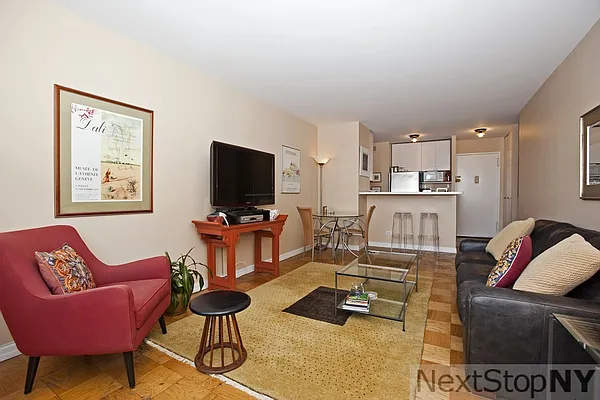 Sold by NextStopNY | media 2